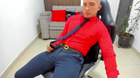 Snapshot of sebastian_oconnor77 chatting on 01-30-25, 06:10 juan sebastian online show from 01-30-25, 06:10