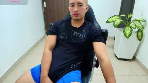 juan  sebastian online show from 11-06-25, 01:56