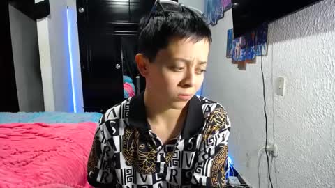 Snapshot of sebastian_posse chatting on 03-07-25, 01:42 Myystiic online show from 03-07-25, 01:42