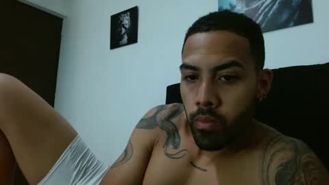 Snapshot of sebastiano_97 chatting on 01-09-25, 12:03 Sebastiano online show from 01-09-25, 12:03