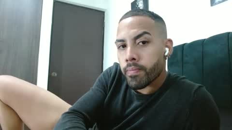 Snapshot of sebastiano_97 chatting on 01-10-25, 12:06 Sebastiano online show from 01-10-25, 12:06