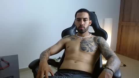 Sebastiano online show from 04-09-26, 12:32