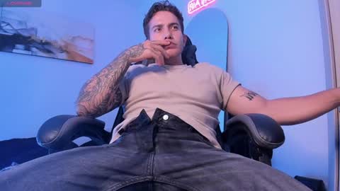 Lucian Sinclair online show from 01-14-25, 12:11