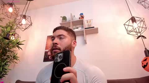 Instagram jeanpaulfit  online show from 10-24-25, 11:01