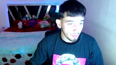 Snapshot of sebasxxl12 chatting on 05-26-26, 11:17 Sebas online show from 05-26-26, 11:17