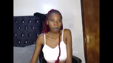 sebatrishaa online show from 10-13-25, 04:07