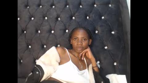 sebatrishaa online show from 11-01-25, 05:26