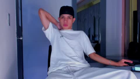 Sebastian online show from 05-22-26, 08:47