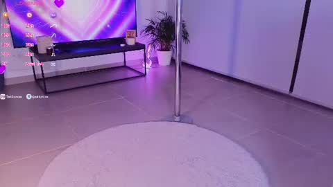 Snapshot of sebbyross chatting on 06-27-26, 01:10 sebby online show from 06-27-26, 01:10