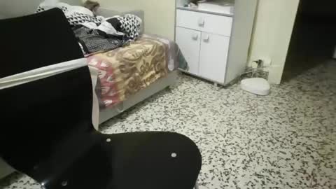 sebseb71 online show from 03-04-25, 06:39