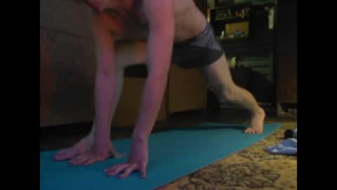 Snapshot of sechenov_clear chatting on 05-11-26, 04:04 hiroshi satanaka online show from 05-11-26, 04:04