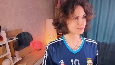 Snapshot of secret_des1res chatting on 07-05-26, 06:20 Mia online show from 07-05-26, 06:20