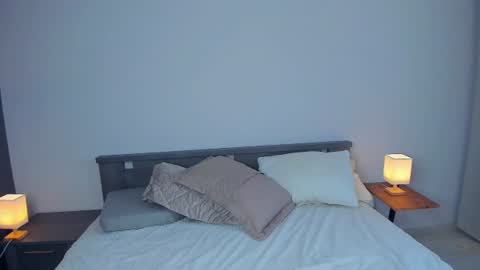 Snapshot of secret_des1res chatting on 07-12-26, 06:26 Mia online show from 07-12-26, 06:26