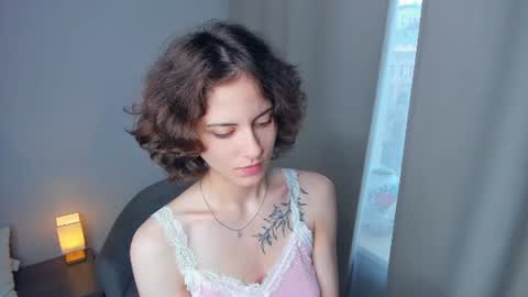 Snapshot of secret_des1res chatting on 07-13-26, 05:32 Mia online show from 07-13-26, 05:32