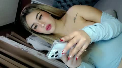 Snapshot of secret_lover22 chatting on 02-10-25, 10:30 Chloe online show from 02-10-25, 10:30