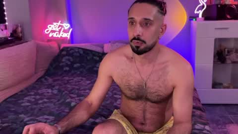 Snapshot of secret_lovers1 chatting on 05-28-26, 04:15 Secret Lovers online show from 05-28-26, 04:15