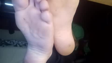 Snapshot of secretbigcock9988 chatting on 11-01-25, 01:35 Dirty13 online show from 11-01-25, 01:35