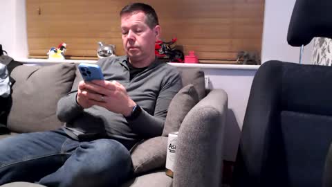 Snapshot of secretfun69uk chatting on 02-01-25, 10:44 BJ online show from 02-01-25, 10:44