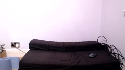 Snapshot of secretfun69uk chatting on 09-14-25, 02:16 BJ online show from 09-14-25, 02:16