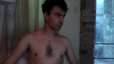 Snapshot of secretstream chatting on 07-10-26, 12:19 secretstream online show from 07-10-26, 12:19