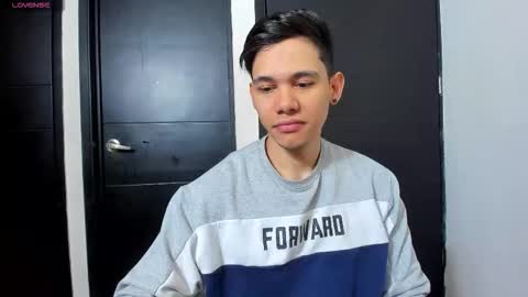 Snapshot of secretstudy_ chatting on 01-12-26, 09:03 Mod pepe online show from 01-12-26, 09:03