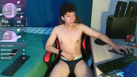 Snapshot of seder_4 chatting on 01-05-26, 05:27 Sebas online show from 01-05-26, 05:27