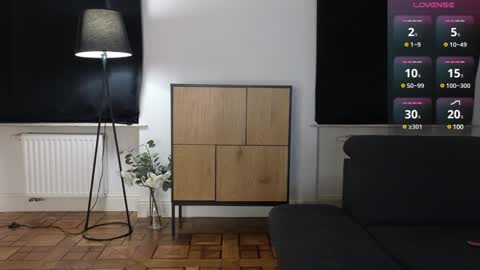 Snapshot of seduced_by_sara chatting on 02-04-25, 11:06 Sara online show from 02-04-25, 11:06