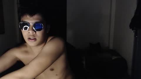 Snapshot of seduceme01 chatting on 10-23-25, 05:23 seduceme01 online show from 10-23-25, 05:23