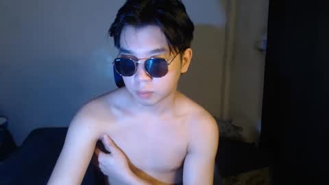 Snapshot of seduceme01 chatting on 12-15-25, 06:45 seduceme01 online show from 12-15-25, 06:45