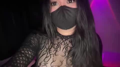 Snapshot of seductive_athenaxx chatting on 01-13-26, 04:12 Athena online show from 01-13-26, 04:12