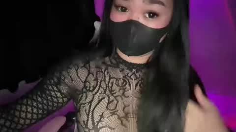 Snapshot of seductive_athenaxx chatting on 02-19-26, 04:03 Athena online show from 02-19-26, 04:03