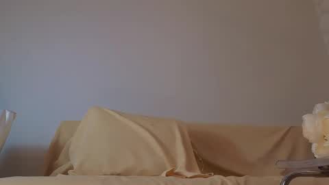 Snapshot of seductive_flower chatting on 10-23-25, 09:19 Mali online show from 10-23-25, 09:19