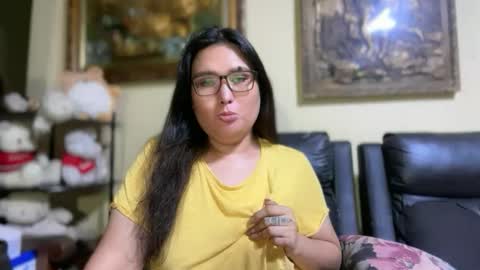 seductive_housewife online show from 04-09-26, 02:22