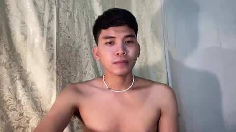 Snapshot of seductive_william chatting on 01-09-26, 11:46 William online show from 01-09-26, 11:46