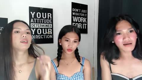 Snapshot of seductiveangelxxx_ chatting on 04-03-26, 02:04 seductiveangelxxx_ online show from 04-03-26, 02:04