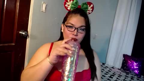 Its me Jazzi online show from 12-20-25, 04:08