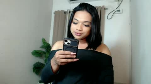 Snapshot of seductivedeluxe69 chatting on 07-21-26, 07:38 Deluxe online show from 07-21-26, 07:38