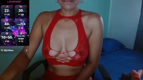 Snapshot of seductress_malia chatting on 06-03-26, 01:36 seductress_malia online show from 06-03-26, 01:36