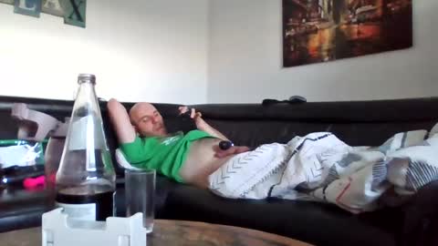 Snapshot of seeebi chatting on 07-05-26, 05:31 Sebastian online show from 07-05-26, 05:31
