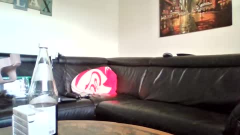 Snapshot of seeebi chatting on 07-06-26, 05:37 Sebastian online show from 07-06-26, 05:37