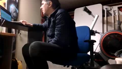 Snapshot of sekyfetishballs chatting on 01-07-26, 02:52 Grade2 online show from 01-07-26, 02:52