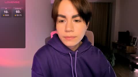 Snapshot of selectrra chatting on 02-05-25, 01:33 selectrra online show from 02-05-25, 01:33