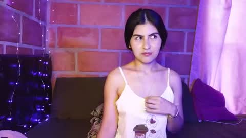 seleena_01 online show from 06-10-26, 10:52