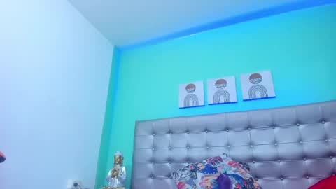 Snapshot of selena_castillo chatting on 03-11-25, 10:40 Selena online show from 03-11-25, 10:40