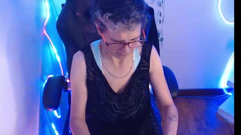 Snapshot of selena_ferreira chatting on 05-04-26, 11:28 Selena online show from 05-04-26, 11:28