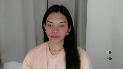 Selena online show from 12-21-24, 08:43