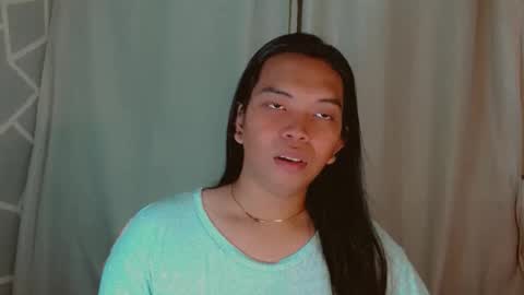 Selena online show from 02-18-26, 02:51