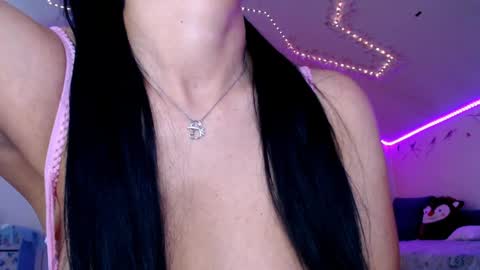 Selena online show from 05-29-26, 10:24