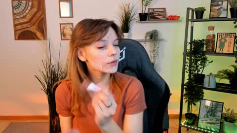 Snapshot of selenadearden chatting on 01-20-25, 10:29 Selena ntmy online show from 01-20-25, 10:29