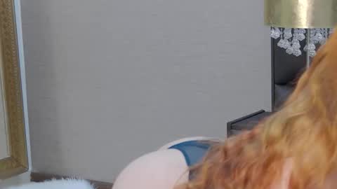 Snapshot of selenahanson chatting on 04-15-26, 05:09 SelenaHanson online show from 04-15-26, 05:09